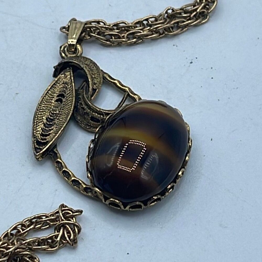 Vintage Midcentury Tiger eye 25” necklace.